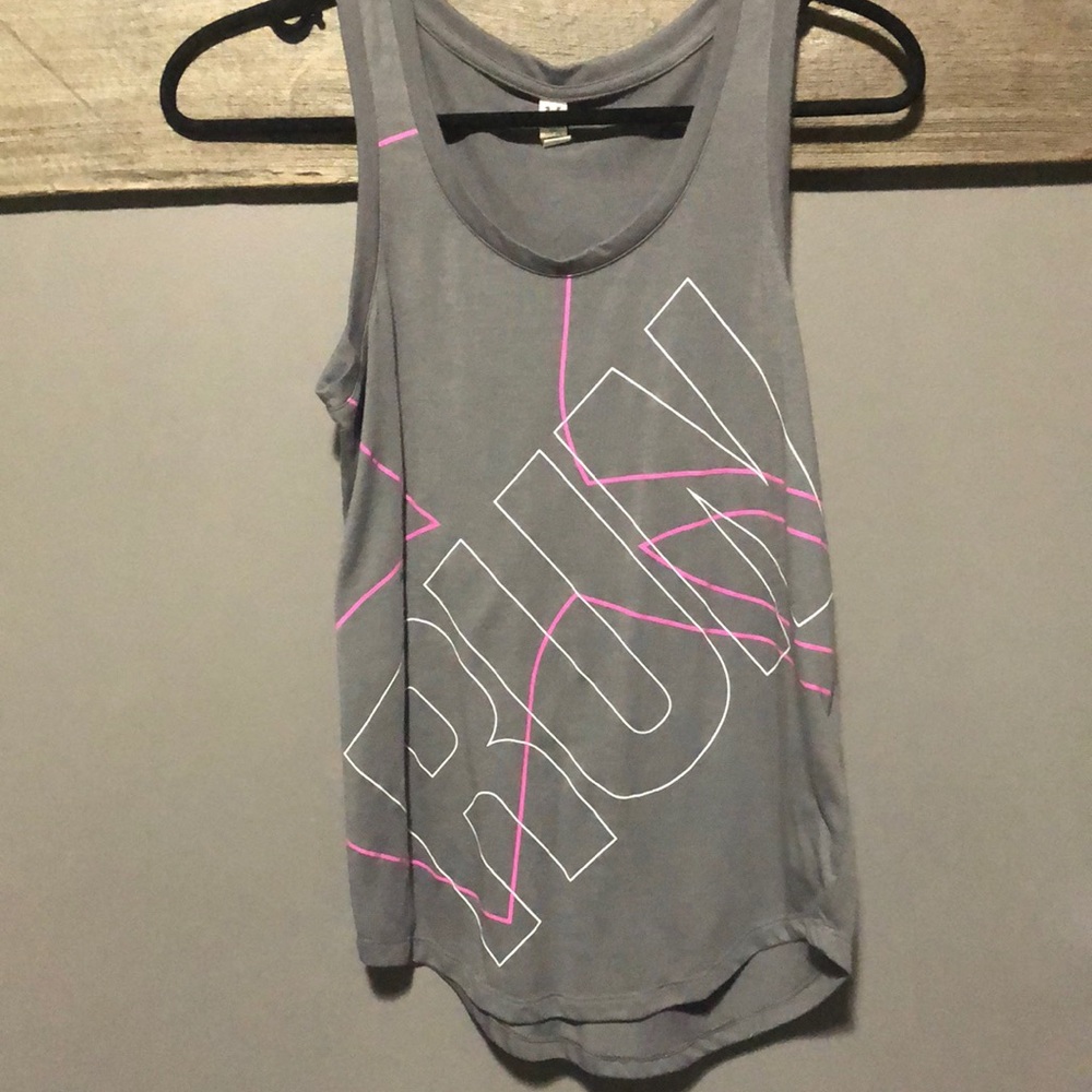 Under Armour reflective heat gear tank